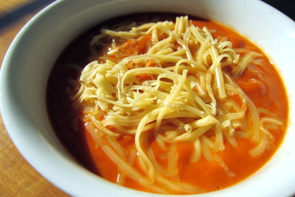 Roasted Red Pepper, Tomato and Smoked Gouda Soup