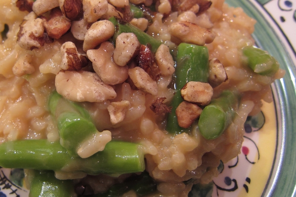 Asparagus-Walnut Risotto