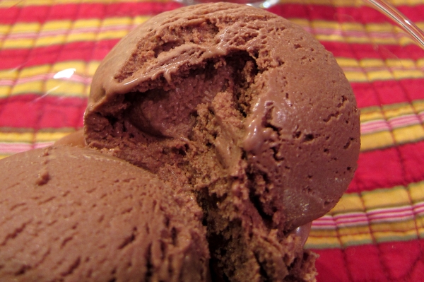 Dark Chocolate Ice Cream
