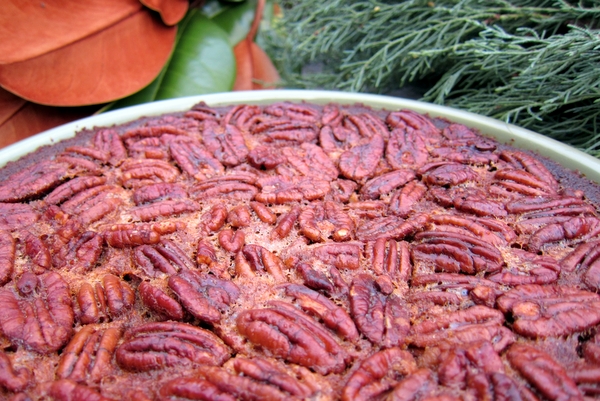 bourbon-pecan-pie-with-ginger-snap-crust-gluten-free