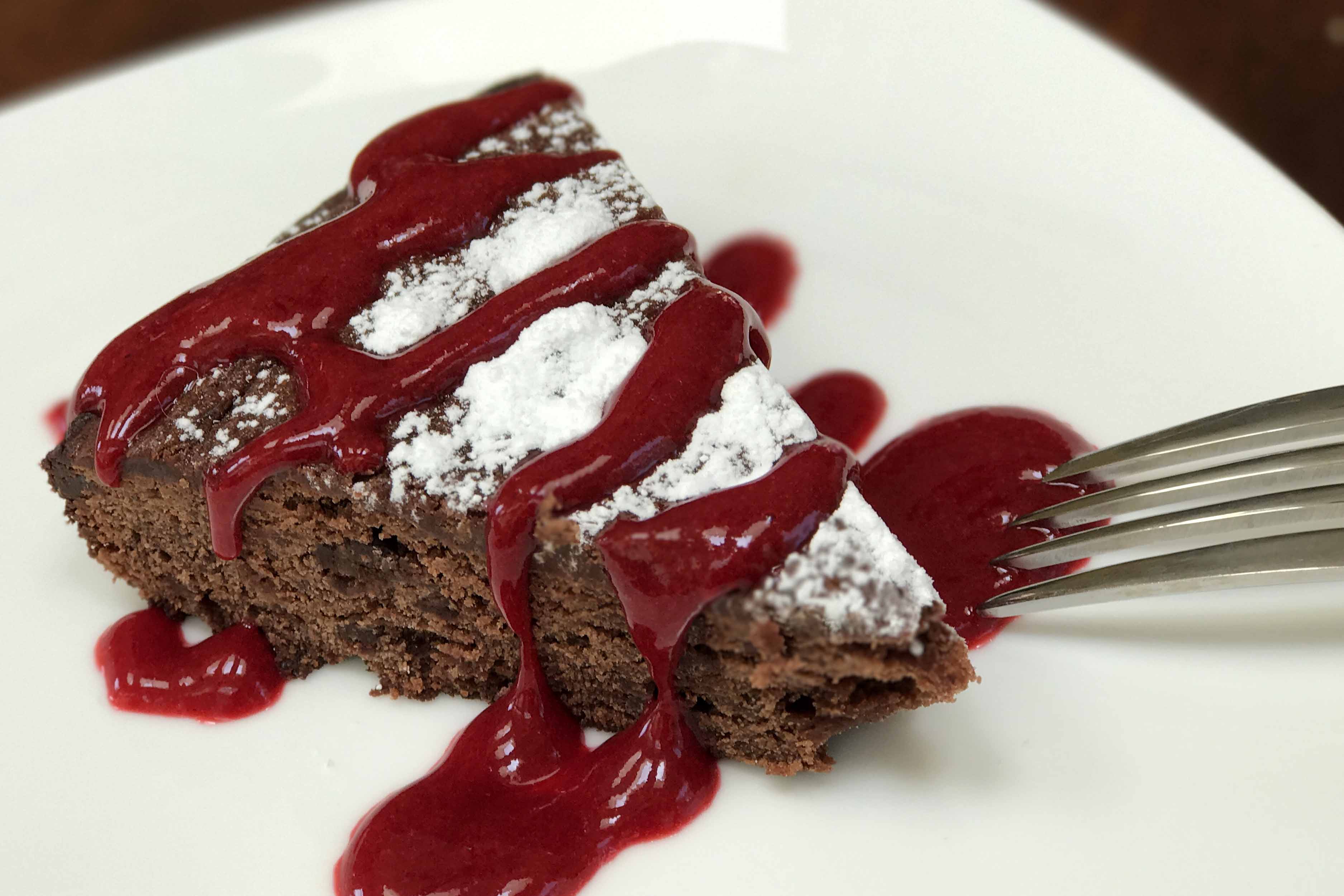 Chocolate-RaspberChocolate-Raspberry Brownie Cake (Gluten-Free)ry Brownie Cake (Gluten-Free)