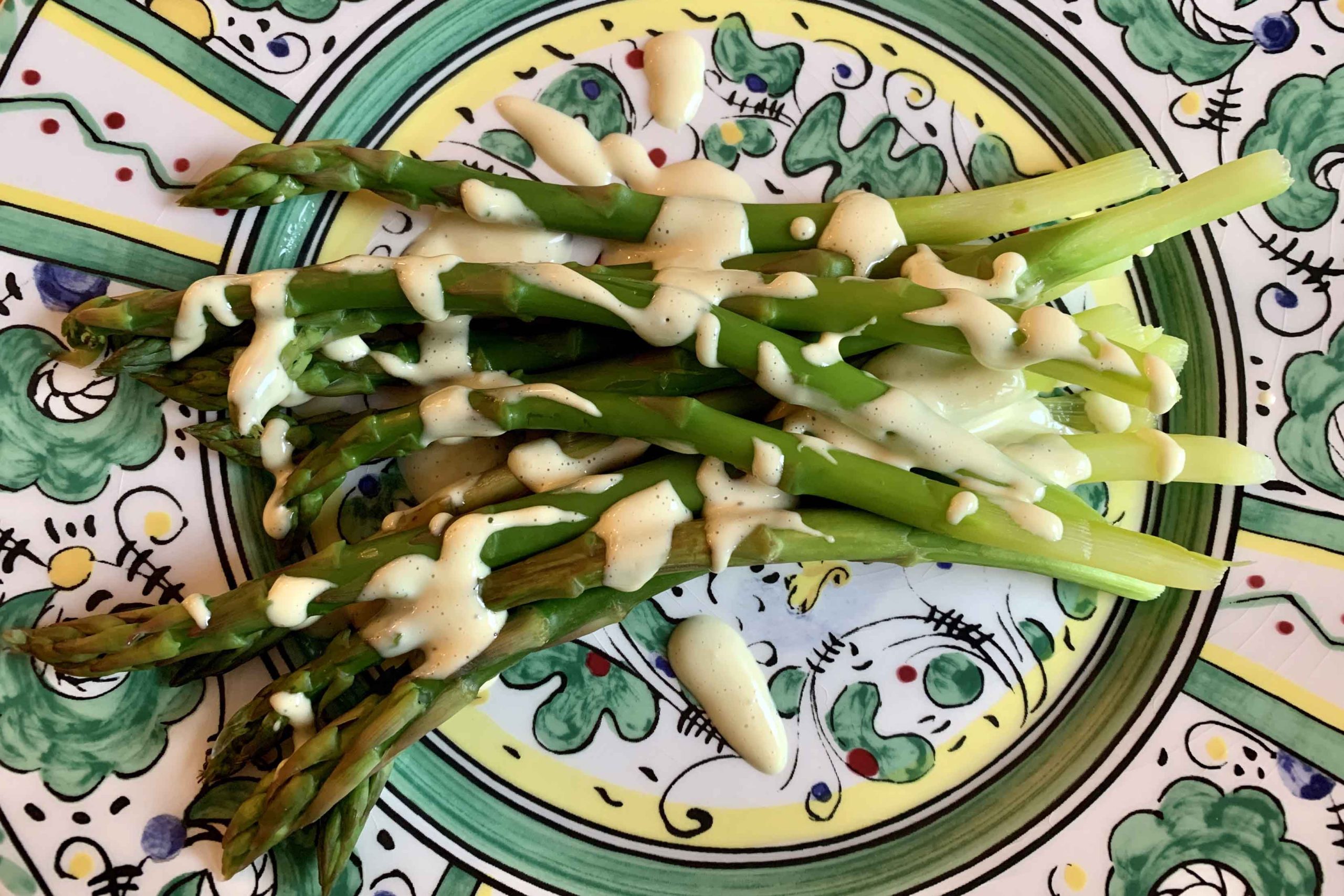 Asparagus with Garlic-Lemon Aioli