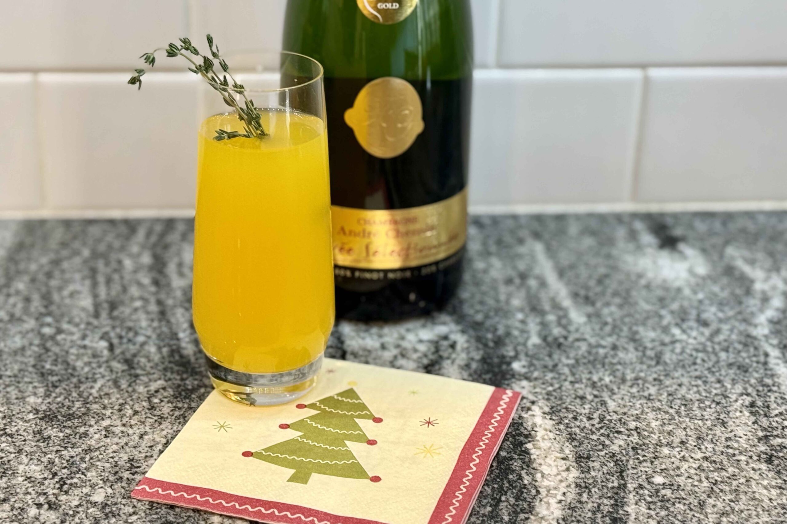 Tangerine-Thyme Sparkler