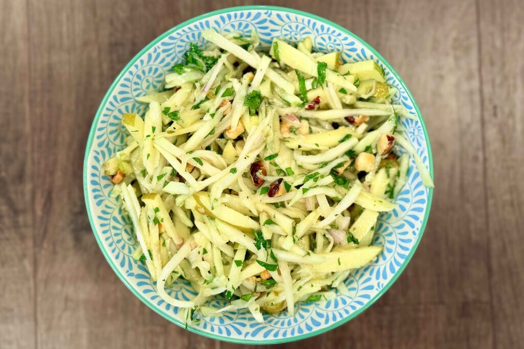 Kohlrabi and Green Apple Slaw Kohlrabi and Green Apple Slaw